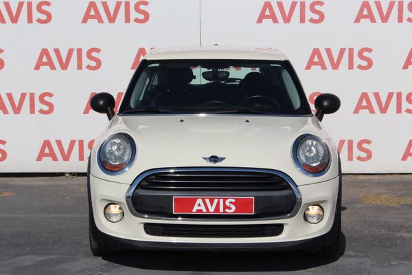 AVIS Used Car | Mini One DIESEL F55 5d 1.5cc