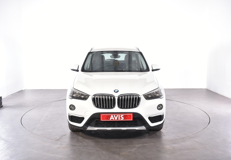 AVIS Used Car | B.M.W. X1 (F48) - 2015 18i 12v Turbo Sdrive Auto 136hp 5dr