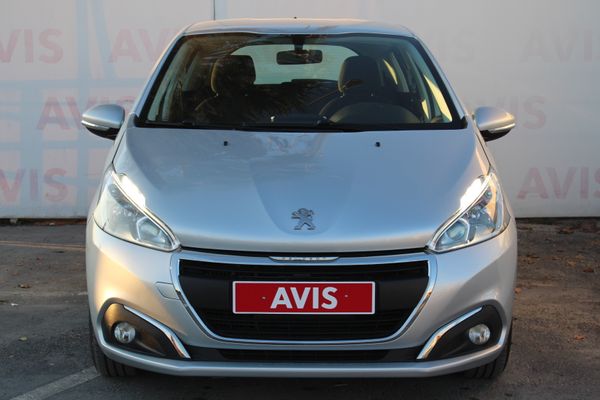AVIS Used Car | Peugeot 208 1.6 BlueHDi 75 Business