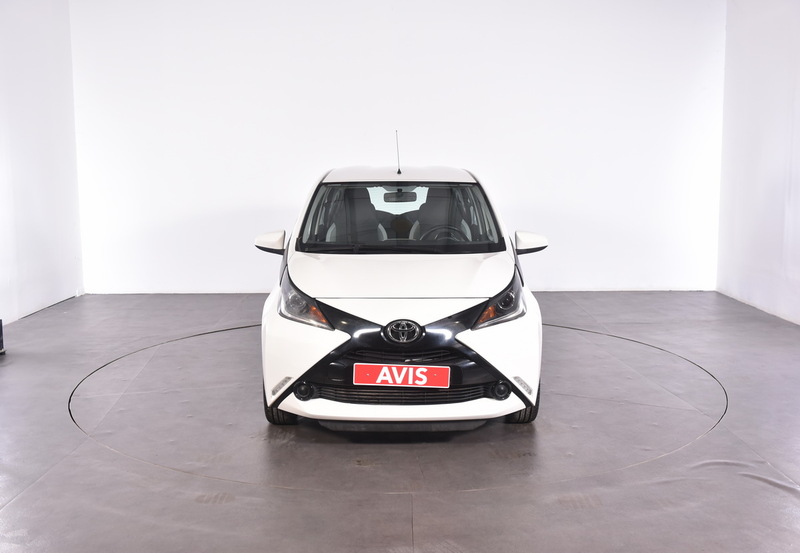 AVIS Used Car | Toyota Aygo 1.0 X-Play Touch