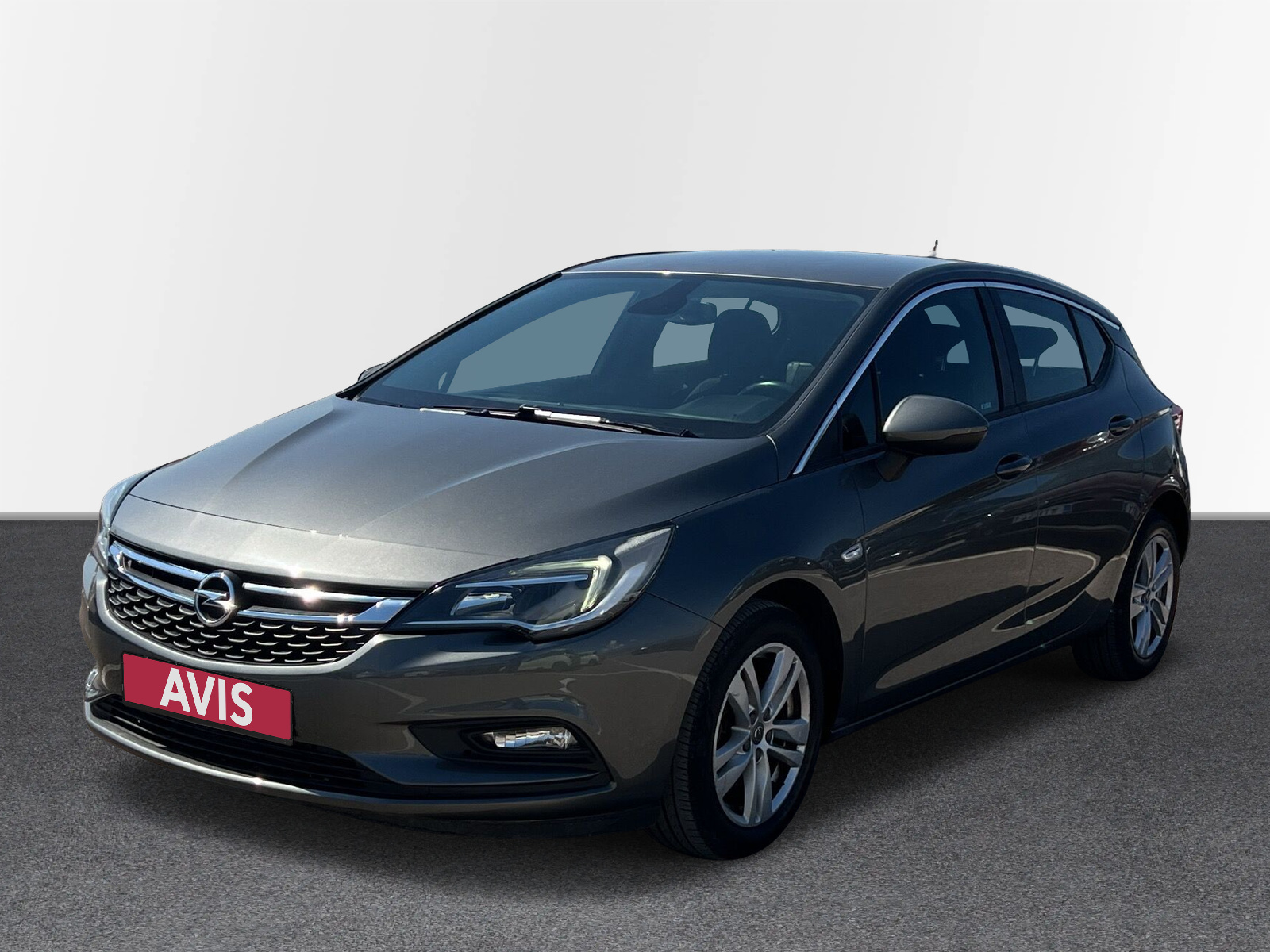 AVIS Used Car | Opel Astra Dynamic 1.6 Diesel 136hp AT