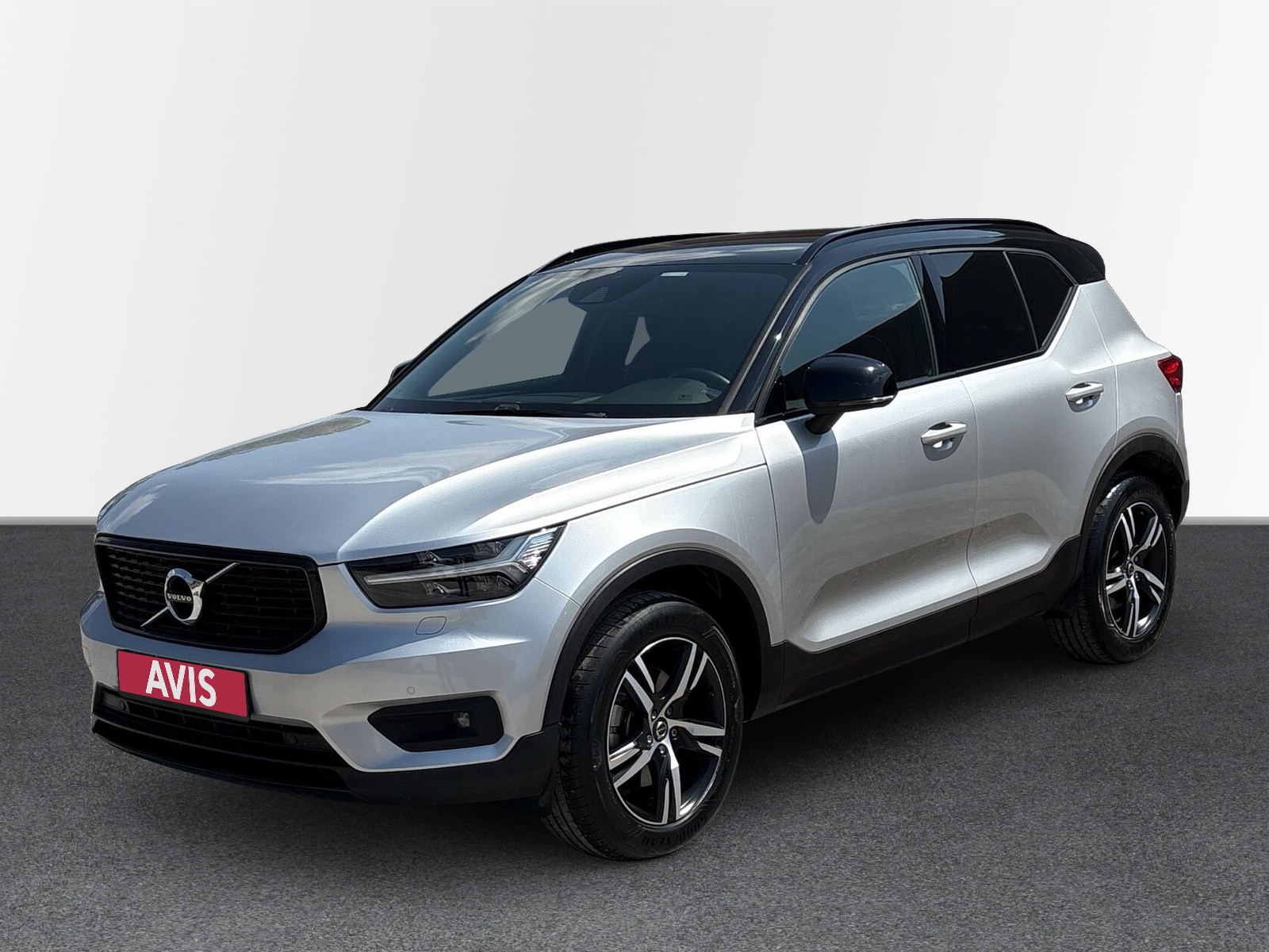 AVIS Used Car | Volvo XC40 T4 2.0L 190hp R-Design AT8