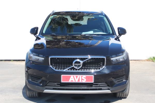 AVIS Used Car | Volvo XC40 D4 AWD Geartronic Momentum