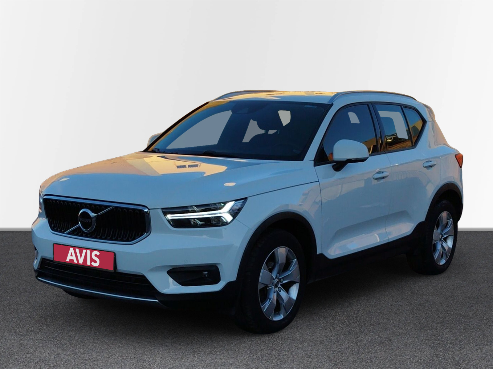 AVIS Used Car | Volvo XC40 T3 1.5L 163hp Auto AT8 Momentum