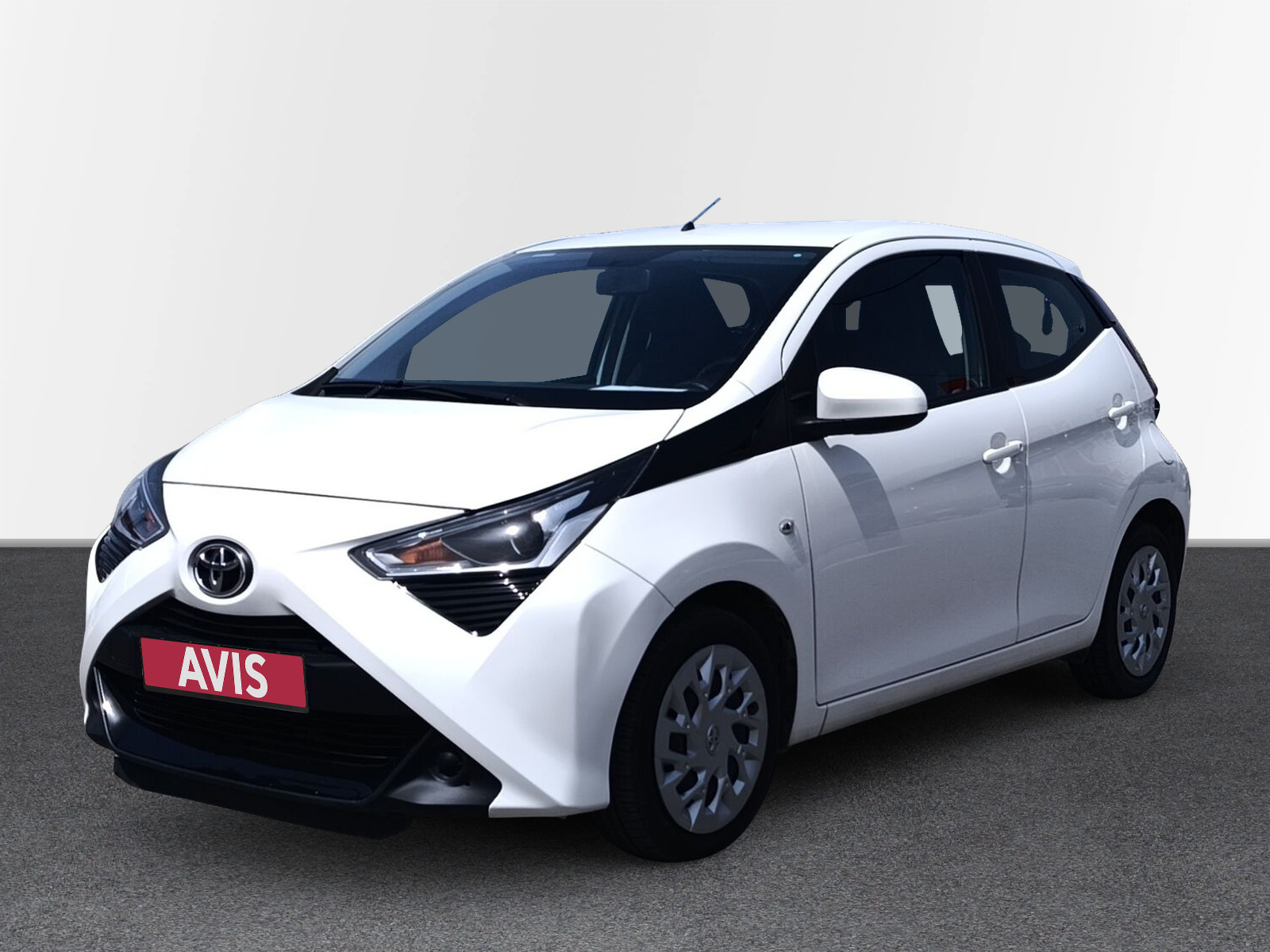 AVIS Used Car | Toyota Aygo X-Play Connect MMT
