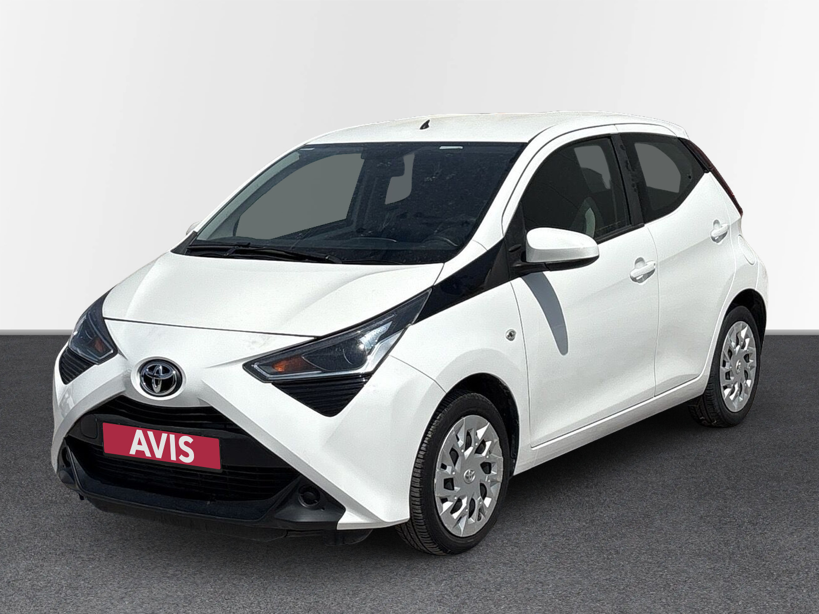 AVIS Used Car | Toyota Aygo X-Play Connect MMT