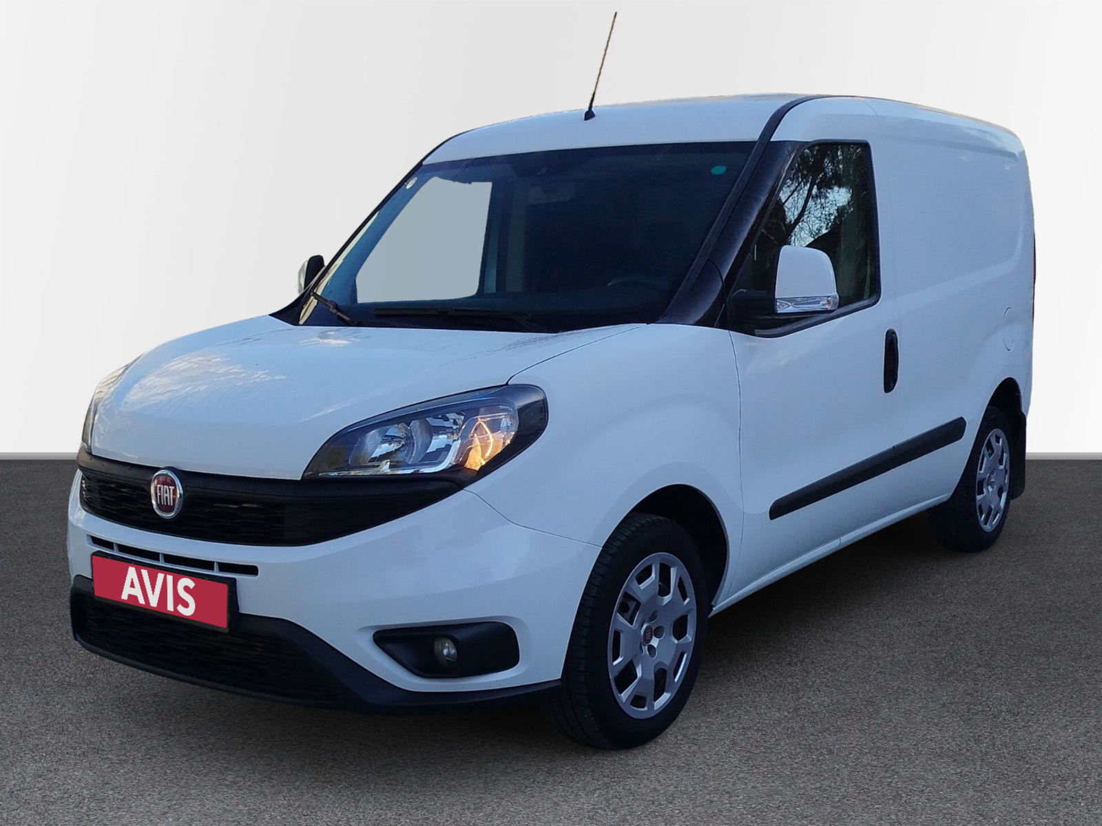 AVIS Used Cars | Fiat Doblo Cargo 1.3 Mjet2 95hp SX L1H1 Pack Tecnico