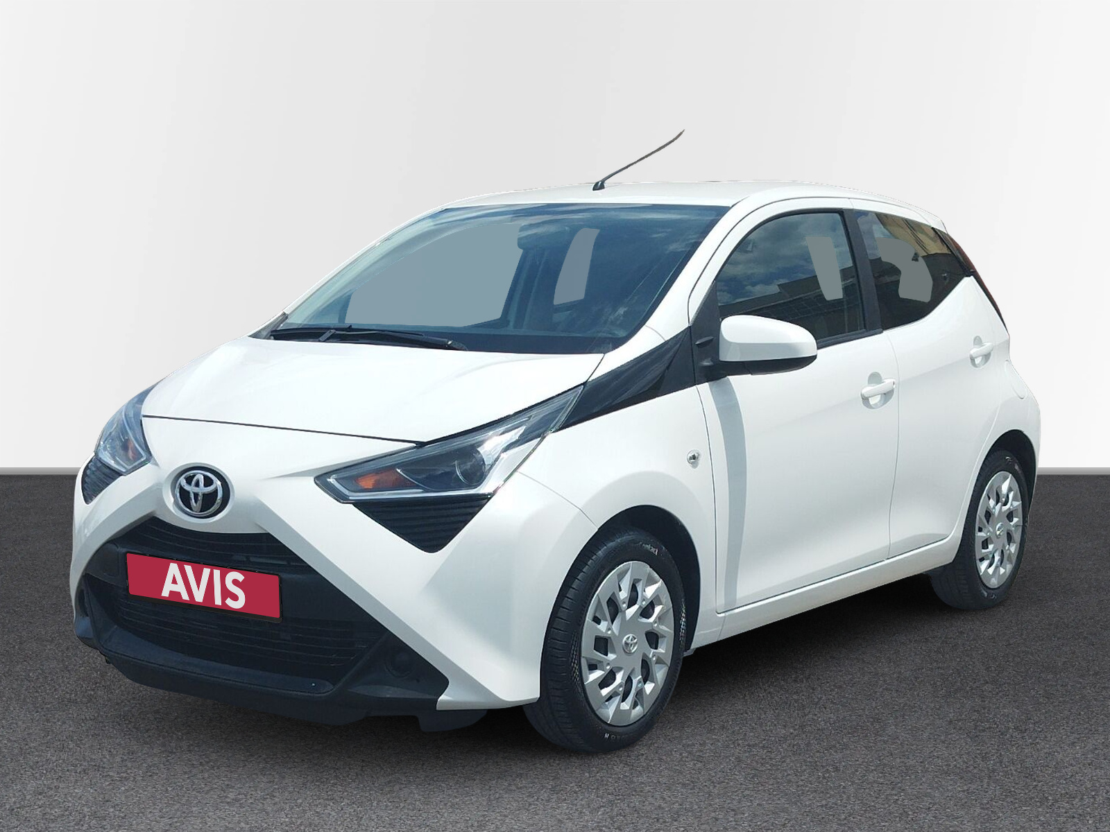AVIS Used Car | Toyota Aygo X-Play MMT