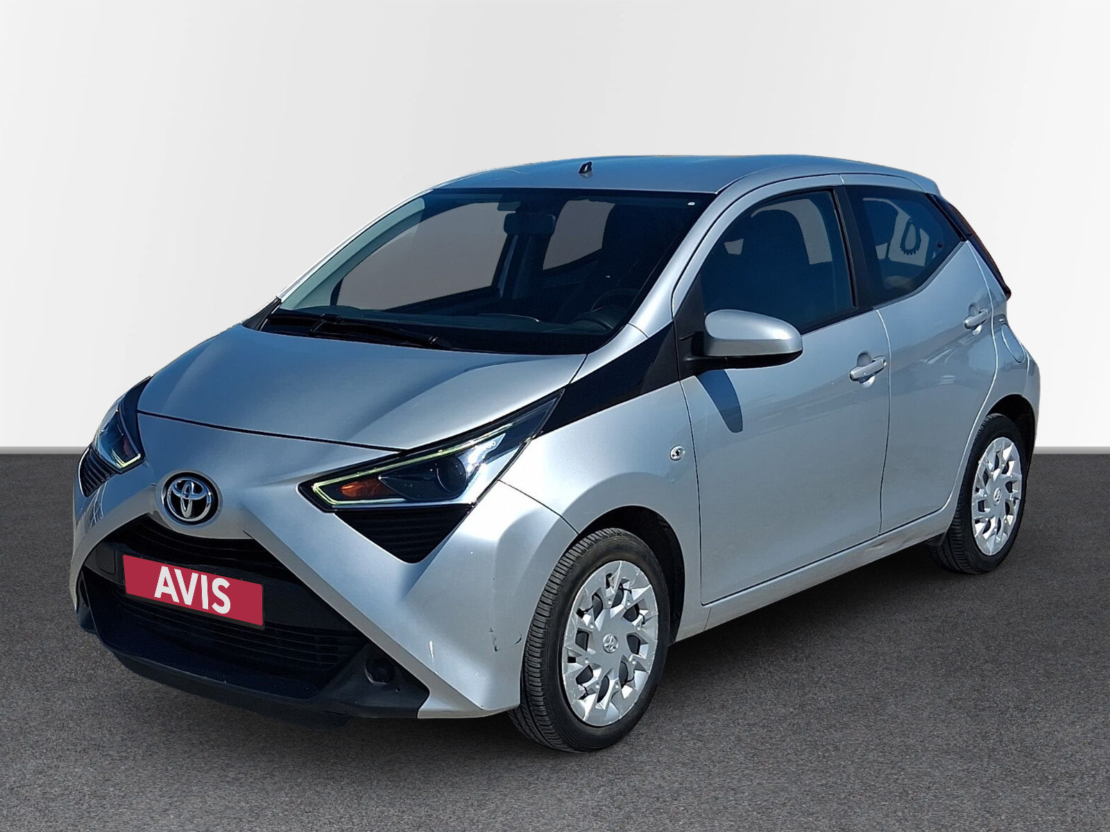 AVIS Used Cars | Toyota Aygo X-Play MMT