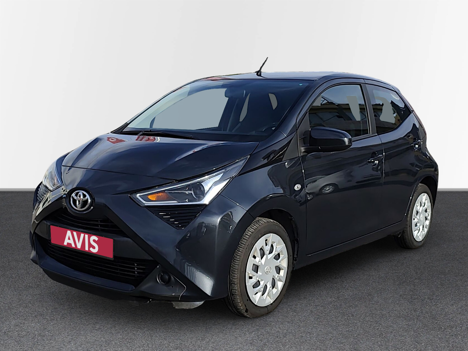 AVIS Used Car | Toyota Aygo X-Play MMT