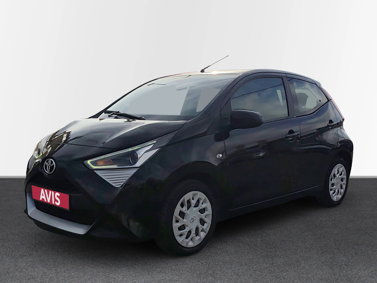 AVIS Used Car | Toyota Aygo X-Play
