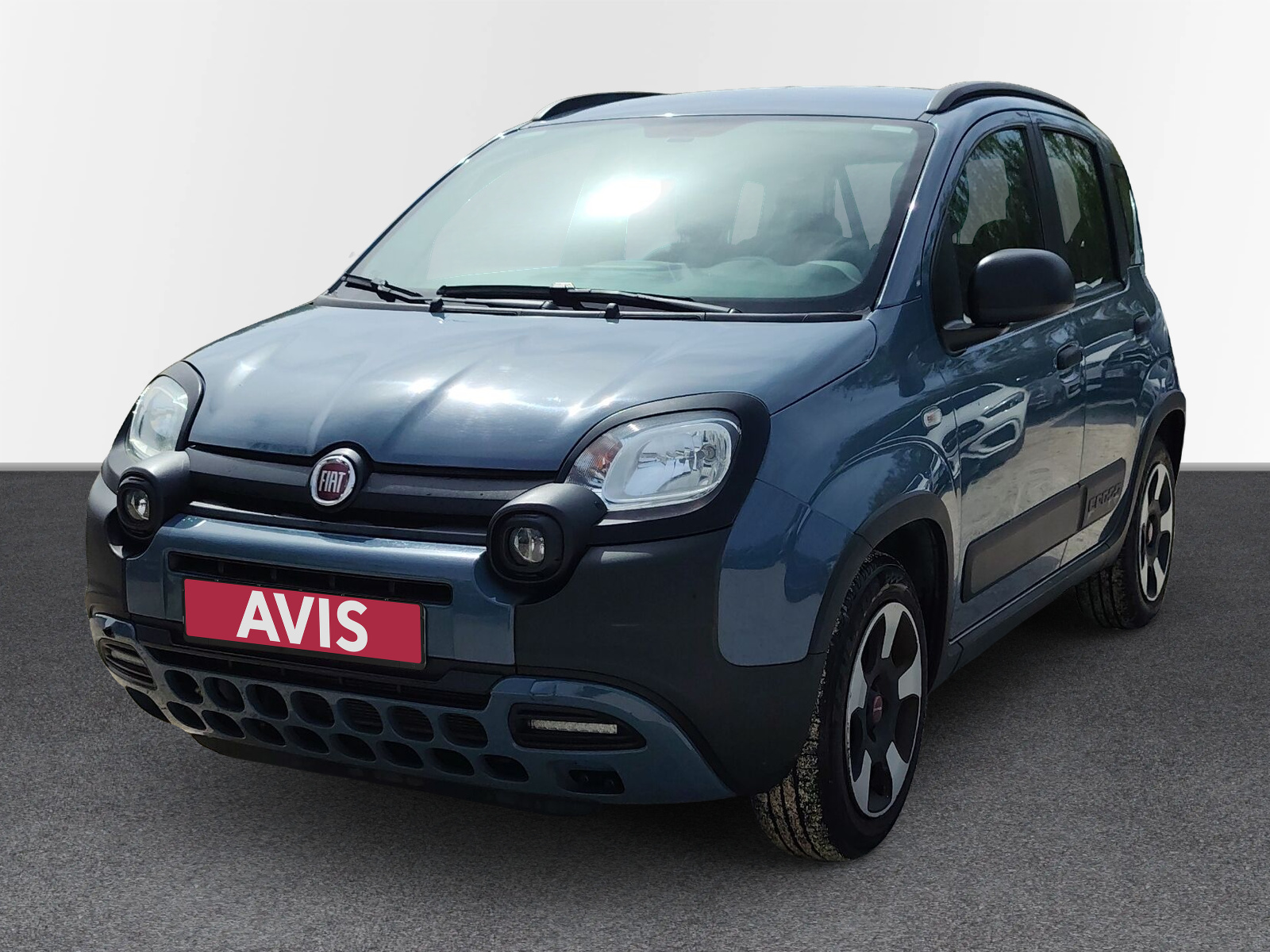 AVIS Used Cars | Fiat Panda 1.0 Hybrid 70hp City Cross